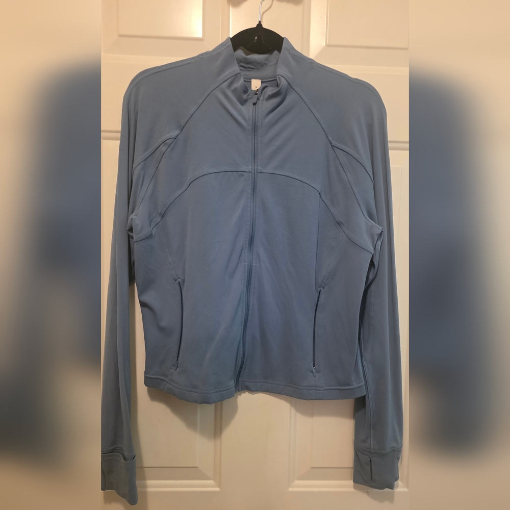 Lululemon 14 Cropped Define Jacket - image 6